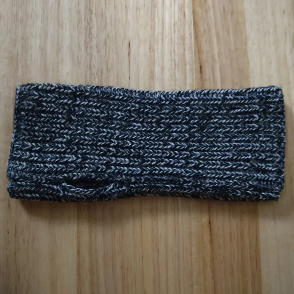 Rebecca Minkoff Black and White Marled Arm Warmer Knit Fingerless One Size